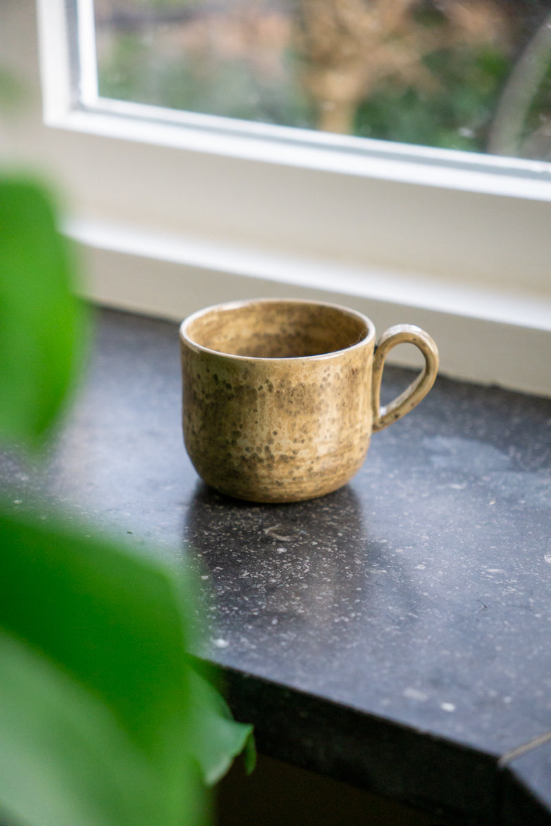 Mug 02